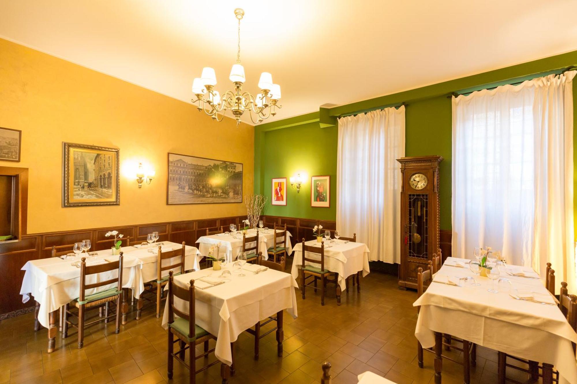Antica Trattoria Dell'Uva Hotel Monza Exterior foto